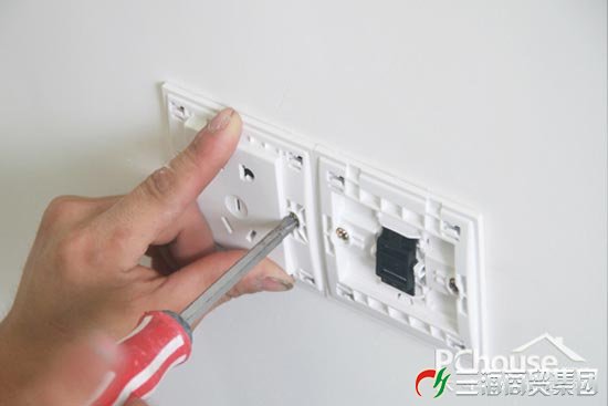 小零件有大學(xué)問 支招開關(guān)插座安裝攻略